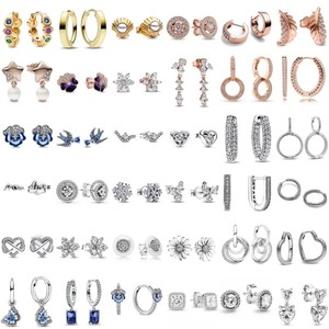 Pendientes <span class=keywords><strong>de</strong></span> Plata 925 con Baño <span class=keywords><strong>de</strong></span> Oro, Diseño <span class=keywords><strong>de</strong></span> Mariposa y <span class=keywords><strong>Copo</strong></span> <span class=keywords><strong>de</strong></span> <span class=keywords><strong>Nieve</strong></span>, para Mujer, Ideales para Fiestas y Eventos, Joyería con Encanto Exquisito - Product Image 3