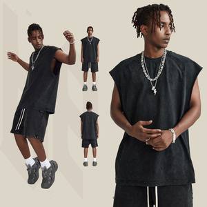 2023 الربيع والصيف 275G غسلها تي شيرت راجلان بحافة متعثرة بلا أكمام تانك القمم الشارع نمط ريترو سترات الرجال - Product Image 2