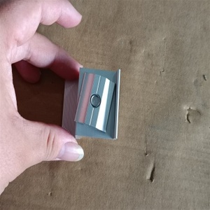 Accessoires solaires Gresolar en gros pour systèmes de montage solaire sur toits métalliques commerciaux – Accessoires de fixation solaire : Colliers de fixation intermédiaires/finaux - Product Image 4