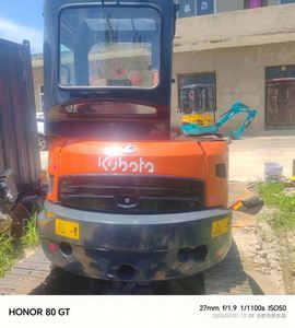 Mini-excavatrice U35 d'occasion, 3,5 tonnes, faible nombre d'heures, certifiée CE, modèle 2022, godet de 0,1 m³, moteur, boîte de vitesses et pompe inclus. - Product Image 4