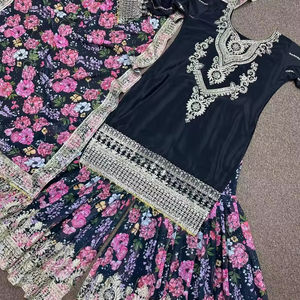 Alia Cut Beautiful Women 3 Piece Designer Shrarara Suit Set Hermosas mujeres impresas Kurti con Sharara & Dupatta para mujeres - Product Image 1