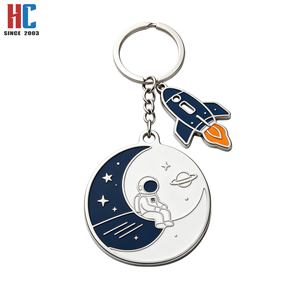 Portachiavi Personalizzato in Lega di Zinco Smaltato a Tema Spaziale: Astronauta, Luna, Razzo, Galassia, Pianeti - Design Cartoon Personalizzabile - Product Image 1