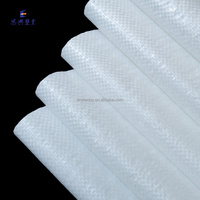 Op maat gemaakte recyclebare PP geweven hitteverzegelde plastic zakken met embossing voor koffieverpakkingen, verkrijgbaar in de formaten 20kg, 25kg en 50kg.