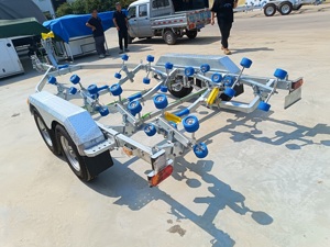 <span class=keywords><strong>Remorque</strong></span> marine à double essieu de 7,1 m, robuste, pour le transport de bateaux, certifiée CE, haute stabilité - Product Image 3