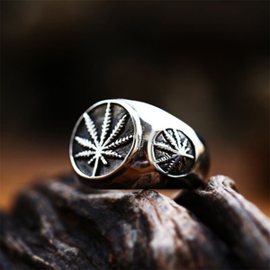 New Arrival Jewelry 18k <b>Gold</b> Plated Men <b>Ring</b> Jewelry Stainless Steel Leaf Hoop <b>Ring</b> - Product Image 2