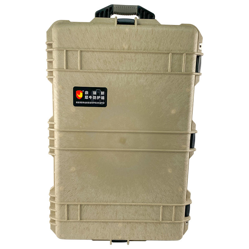 Couleur désert ou personnalisé(e)