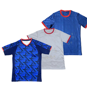 Maillots de sport en polyester à manches courtes pour adultes 2026, personnalisables avec les noms et numéros des équipes du Cap-Vert, J'assiste la république du Cap-Vert - Product Image 1