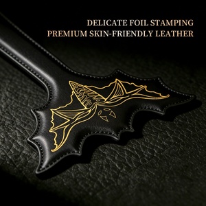 Pagaie de fessée en cuir BDSM avec motif de masque de chauve-souris, outil d'entraînement à la domination et à la soumission, jouet de plaisir interactif pour adultes - Product Image 3