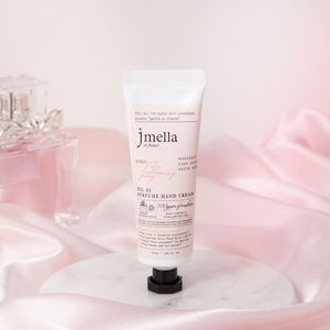 JMELLA IN FRANCE BLOOMING PEONY CREMA DE MANOS PERFUMADA 50ml Ligera Hidratante Para Manos Secas No Grasosa Nutrición Intensiva - Product Image 4