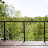 Escalier extérieur moderne en bois avec garde-corps en câble d'acier inoxydable, système d'escalier extérieur personnalisable pour balcon, jardin, patio