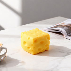 Popolare Giocattolo Antistress a Forma di Formaggio, Giocattolo Rilassante di Alta Qualità a Lenta Risalita per Feste e Regali Festivi - Product Image 2