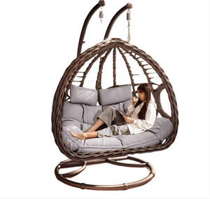Sedia a dondolo doppia a sospensione in rattan per esterni, stile americano moderno, per hotel e cortili - STG - Product Image 1