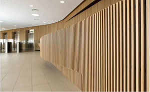 Alternative économique au bois véritable, cloisons de séparation de pièce en bois de cerisier à lattes de 60 x 42 x 2900 mm (WPC) - Product Image 4