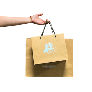 Biểu Tượng Tùy Chỉnh Nâu Kraft Giấy Mua Sắm Túi Có Thể Tái Chế May Mặc Đóng Gói Quần Áo Quà Tặng Giấy Mang Theo Túi Với Bông Xử Lý - Product Image 1