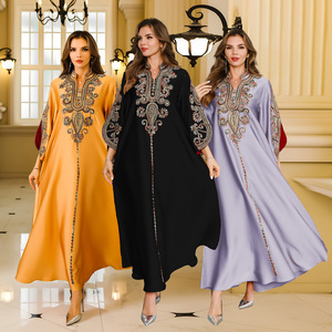 Abito Abaya estivo di nuovo arrivo da donna abito ricamato da Arabia Saudita e Dubai per Eid occasioni <span class=keywords><strong>stile</strong></span> mediorientale - Product Image 1