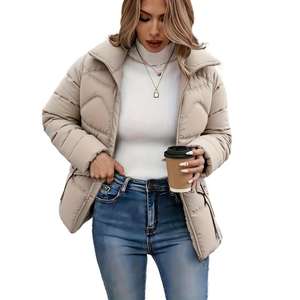 Manteau matelassé personnalisable à col montant et poches triangulaires, pour femme d'<span class=keywords><strong>âge</strong></span> mûr, décontracté et polyvalent pour <span class=keywords><strong>le</strong></span> quotidien - Product Image 2