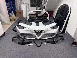 Nueva llegada <span class=keywords><strong>Alfa</strong></span> Romeo <span class=keywords><strong>Giulia</strong></span> carbono negro ancho Bodykit delantero trasero parachoques lateral falda ala Spoiler Hood actualización 2016-2018 <span class=keywords><strong>GTAm</strong></span> - Product Image 6