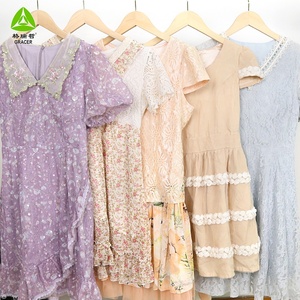 ชุดเดรส Gracer Thrift สำหรับผู้หญิง ขายส่งเสื้อผ้ามือสองคุณภาพสูงจากกวางตุ้ง โพลีเอสเตอร์/ผ้าฝ้าย/ลูกไม้ สำหรับฤดูร้อน ทุกขนาด - Product Image 4