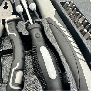 26 Piece Tool Set With Hammer Screwdriver Wire Cutters In Case For Home Use Carbon Steel Hand Tools - Product Image 3