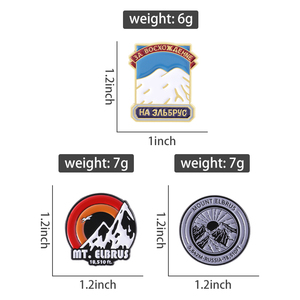 Épingles en émail Mount Elbrus Montagnes du Caucase Insignes Broches de revers Paysage naturel Accessoires de bijoux Cadeau pour les amis - Product Image 6