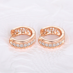 Orecchini Scintillanti dal Design Traforato per Donne, Eleganti e Raffinati Gioielli per Orecchie alla Moda - Product Image 6
