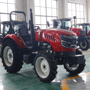 Potente Tractor de Ruedas 4x4 de 60HP con Transmisión de 12+12 Velocidades y Cabina con Aire Acondicionado - Product Image 4