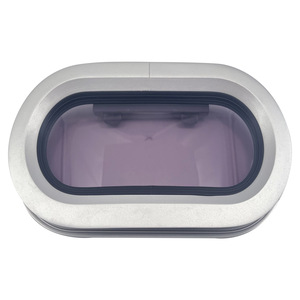 Claraboya ovalada de aleación de aluminio con vidrio templado para techo de barco, yate o caravana, con apertura horizontal y diseño oscilante. - Product Image 4