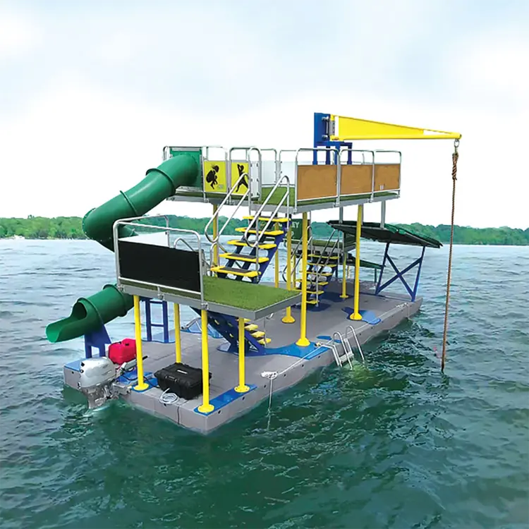 Feestelijke Jungle Waterpark Drijvende Duiken Amusement Voor Sales Drijvende Zwembad Platform Water Bungee Springen Glijbaan