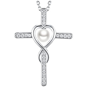 Ciondolo a Croce con Perla Coltivata, Design a Cuore in Argento 925, Gioiello Religioso Unisex Placcato Oro Bianco, Perla Rotonda AAA con Incastonatura a Canale - Product Image 1