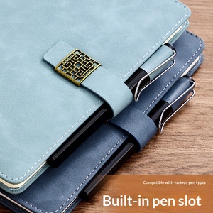Agenda de bureau personnalisé en similicuir <span class=keywords><strong>A5</strong></span>, logo personnalisé, épaissi, haute valeur chromatique, reliure sans fil, boucle, coffret cadeau, Chine - Product Image 3