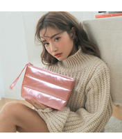 Pochette de maquillage personnalisée avec logo, brillante, argentée, matelassée, grande, écologique, réutilisable, résistante à l'eau, portable, légère, en tissu