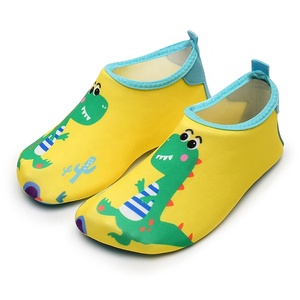 Scarpe da spiaggia per bambini scarpe da acqua ragazze ragazzi calzini da acqua ad asciugatura rapida per sport all'aria aperta da spiaggia - Product Image 4