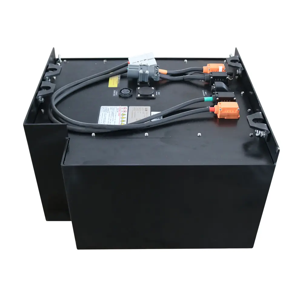 Sistema di batterie agli ioni di litio 48V/51.2V20 ~ 816Ah LiFePO4 con BMS e ricarica rapida per il carrello elevatore elettrico a trazione elettrica