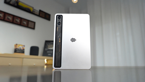 Tablet Redmagic 3 Pro de 9.06'' con Pantalla OLED de 165Hz y Resolución 2400*1504, Batería de 8200mAh, Procesador Snapdragon 8 Octa Core, Tablet para Juegos con WIFI - Product Image 5