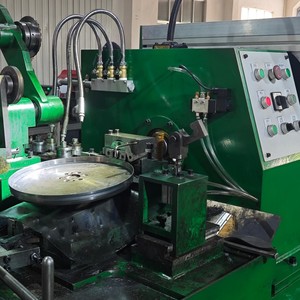 Máquina Formadora de Tubos de Aleta Espiralada con Exportación Automática de Datos - Product Image 5