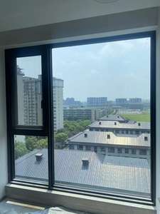 Apartamento Pequeño con Balcón Cerrado, Ventana Abatible de Aluminio con Aislamiento Térmico - Product Image 5