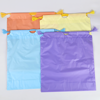 Sac à poussière réutilisable en plastique givré avec cordon de serrage, logo personnalisé, écologique, pour le rangement des chaussures et les courses