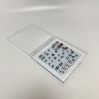 Boîte de rangement de pierres précieuses en vrac Vitrine en plastique transparent avec tampon de gel collant pour tenir en toute sécurité les pierres en vrac