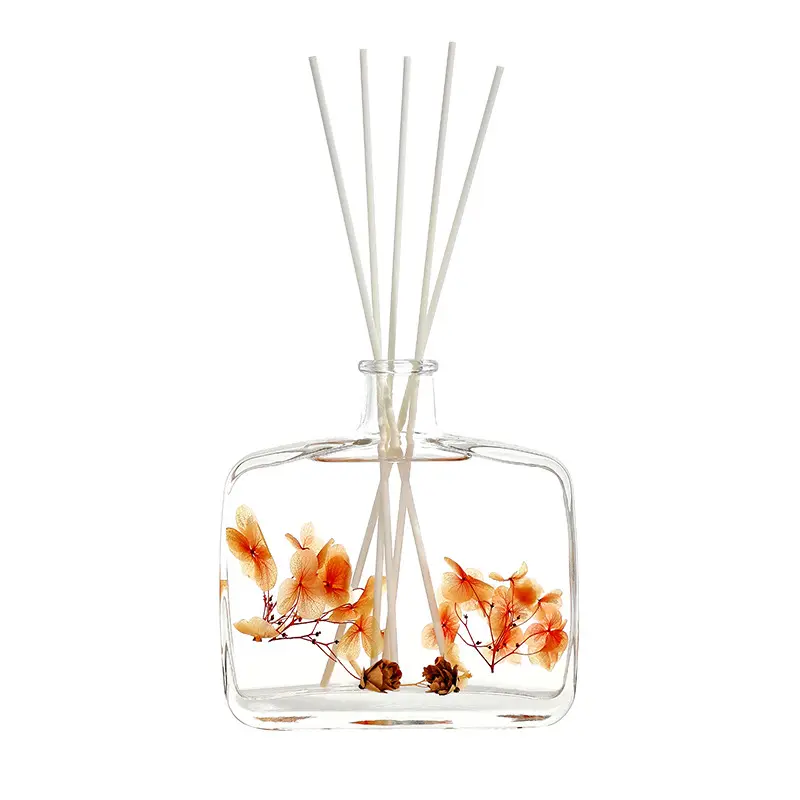 Wholesale Custom Aromatherapy Air Fresher Home Fragrance Decoration 200ml Glass Bottle Reed Diffuser