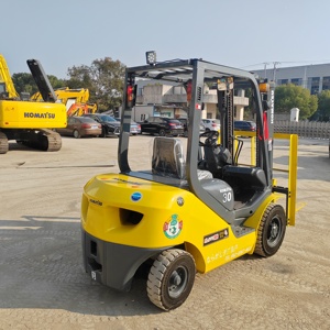 TCM รถยกนําเข้ามือสอง 2.5 ตัน, 3.5 ตัน, 6 ตัน, 10 ตัน, รถยก Komatsu ที่ใช้น้ํามันเชื้อเพลิงไฟฟ้าสําหรับขาย - Product Image 4