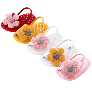 Haute qualité filles chaussures enfants nouveau Style semelle souple chanvre supérieur sans lacet fermeture école utilisation été automne printemps <span class=keywords><strong>sandales</strong></span> pour bébé - Product Image 1