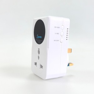 Protector de Sobretensión Universal con Enchufe Británico para TV, Refrigerador y Montaje en Pared - Product Image 2
