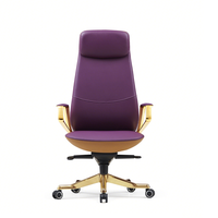 Chaise de bureau exécutive en PU violet à dossier haut, ergonomique, avec accoudoirs dorés, pivotante et réglable pour le bureau à domicile