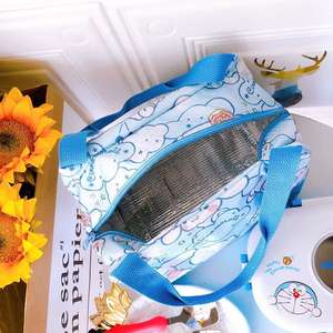 Sac à déjeuner isotherme imperméable à motif de dessin animé pour étudiants et employés de bureau, sac d'école et de pique-nique pour poupée - Product Image 1