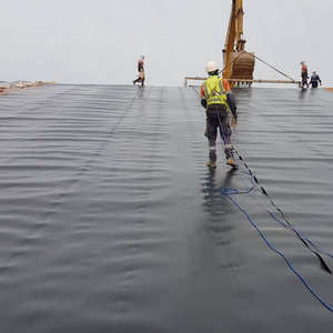 Nouveau matériel <span class=keywords><strong>prix</strong></span> d'usine géomembrane PEHD Linerr pour lagune/réservoir/couvertures flottantes industrielles en Australie/Indonésie - Product Image 5