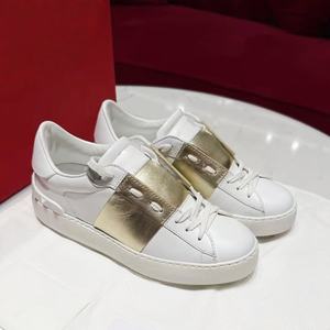 Chaussures plates pour femmes style universitaire, chaussures pour hommes de haute qualité, blanches à lacets, polyvalentes et adaptées à toutes les occasions - Product Image 1