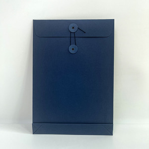 定制印刷迷你珠宝包装黑棕色牛皮纸信封，带纽扣和绳子 - Product Image 3