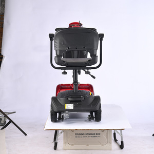 Scooter Eléctrico de Movilidad para Personas Mayores, 4 Ruedas, Aleación de Aluminio, Rojo, Batería de 12 Ah, Alcance de 15 km, Plegable con Cesta - Product Image 3