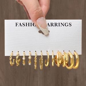 Pendientes de Aro Geométricos de Acero Inoxidable Chapados en Oro de 18K y 24K para Mujer, de Lujo y a la Moda, con Mariposa, Moissanita y Perla - Product Image 6