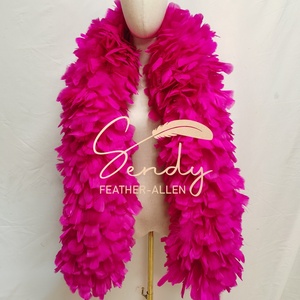 Boa de Plumas de Pavo <span class=keywords><strong>Blancas</strong></span> Grandes y Esponjosas de 2 Metros al por Mayor, Boa de Plumas de Pavo Barata para Espectáculos, Fiestas, Actuaciones en Escenario, Carnaval - Product Image 6